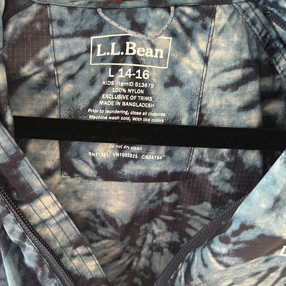 L.L. bean rain jacket - Picture 5 of 7